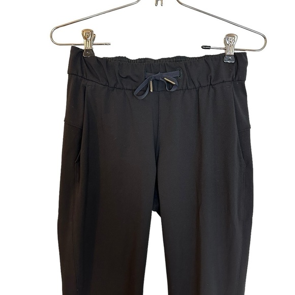 Lululemon On The Fly Pant 28" Black 2 XS First Release W5ALWS luxtreme travel - Picture 4 of 8